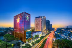 LPBank thay đổi nhiều nhân sự cấp cao trước Đại hội cổ đông bất thường. (Ảnh: Vietnam+)