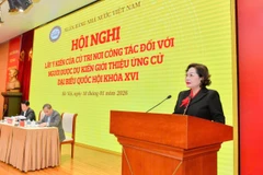 Giới thiệu Thống đốc Nguyễn Thị Hồng ứng cử đại biểu Quốc hội khóa XVI. (Ảnh: Vietnam+)