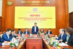 Phó Thống đốc Ngân hàng Nhà nước Phạm Thanh Hà phát biểu tại họp báo. (Ảnh: Vietnam+)