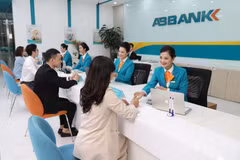 ABBANK được Ủy ban Chứng khoán Nhà nước chấp thuận việc triển khai chào bán cổ phiếu ra công chúng cho cổ đông hiện hữu, nhằm tăng vốn điều lệ thêm hơn 3.100 tỷ đồng. (Ảnh: Vietnam+)
