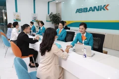 ABBANK được Ủy ban Chứng khoán Nhà nước chấp thuận việc triển khai chào bán cổ phiếu ra công chúng cho cổ đông hiện hữu, nhằm tăng vốn điều lệ thêm hơn 3.100 tỷ đồng. (Ảnh: Vietnam+)