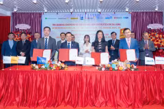 Standard Chartered huy động thành công khoản vay hợp vốn xã hội 721 triệu USD cho HDBank. (Ảnh: Vietnam+)