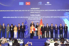 Techcombank và EIB công bố khoản vay 200 triệu Euro thúc đẩy tín dụng xanh. (Ảnh: Vietnam+)