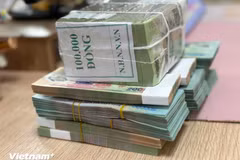 Không còn dễ kiếm vốn rẻ, ngân hàng xoay trục chiến lược CASA. (Ảnh: Vietnam+)