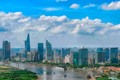 Những công trình chất lượng cao ngày càng trở thành một phần của hạ tầng kinh doanh tại các trung tâm tài chính hiện đại. (Ảnh: Vietnam+)