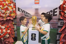 Khai mạc sân chơi bóng đá hè 2026 và ra mắt Lego FIFA World Cup 2026