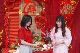 Mùa Xuân ấm áp nơi giảng đường: Hội xuân Cao đẳng Bách khoa Sài Gòn gắn kết yêu thương và trao gửi nghĩa tình