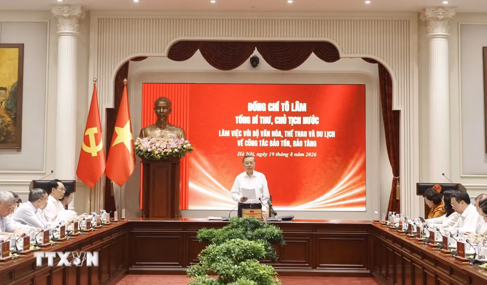 ttxvn-tong-bi-thu-chu-tich-nuoc-to-lam-lam-viec-voi-bo-van-hoa-the-thao-va-du-lich-8966033-2.jpg