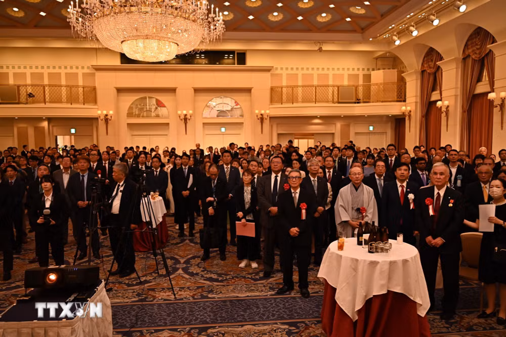 ttxvn-viet-nam-kansai-gan-ket-huu-nghi-mo-rong-hop-tac-trong-ky-nguyen-moi-8991866-1.jpg