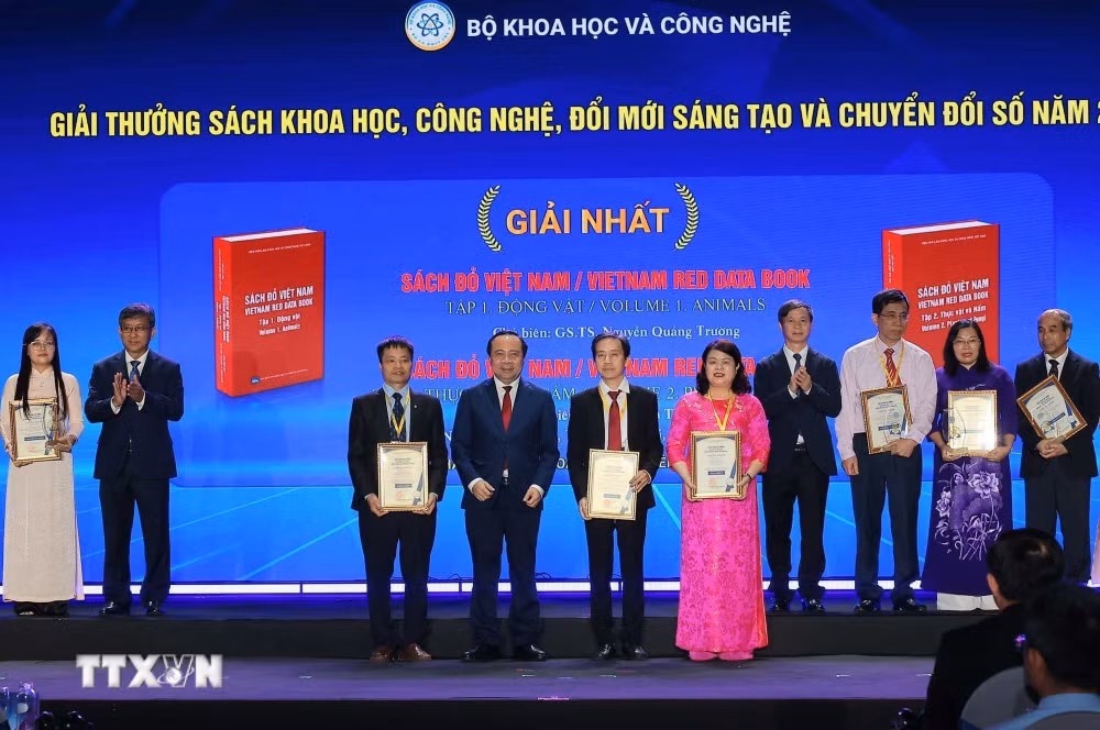 ttxvn_le-huong-ung-ngay-hoi-doi-moi-sang-tao-quoc-gia-2026-9065407-1.jpg
