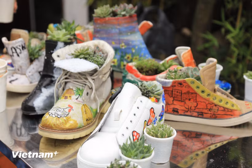 Cải thiện thu gom, phân loại và thúc đẩy tái chế. (Nguồn: Vietnam+)