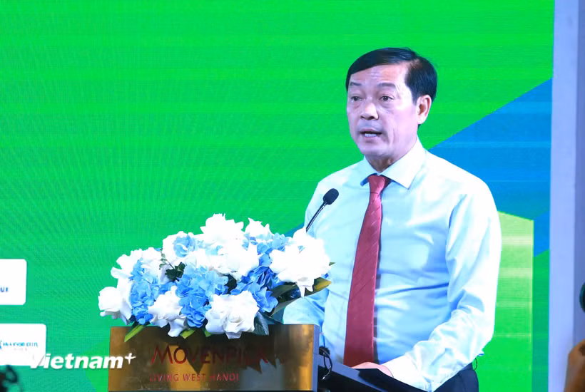 Thứ trưởng Bộ Nông nghiệp và Môi trường Lê Trọng Yên phát biểu tại hội thảo. (Ảnh: PV/Vietnam+)