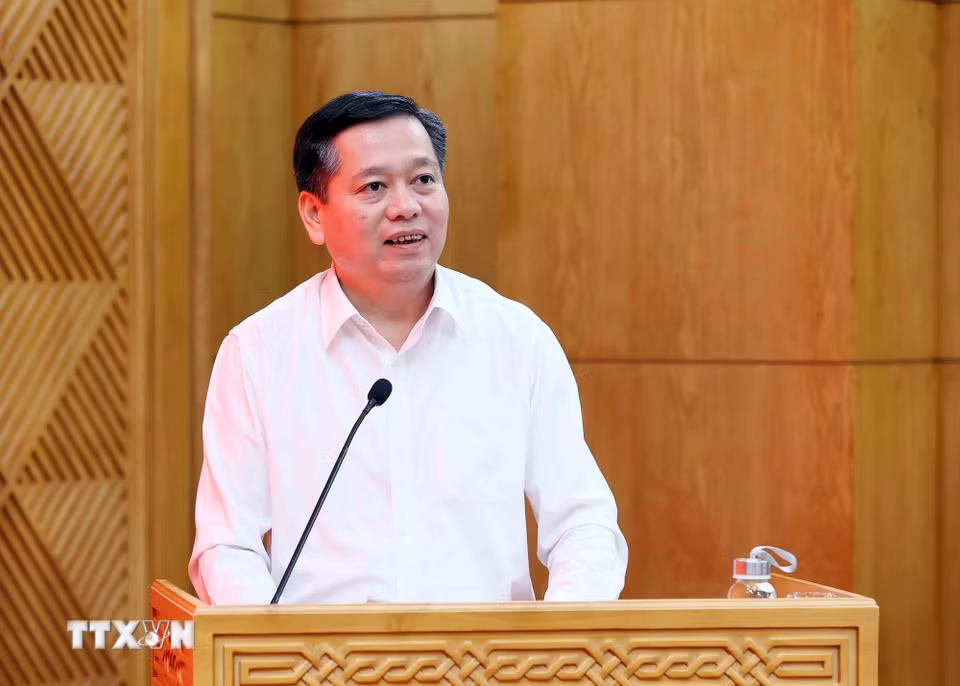 Đồng chí Nguyễn Long Hải, Ủy viên Trung ương Đảng, Phó Bí thư Thường trực Đảng ủy các cơ quan Trung ương phát biểu. (Ảnh: An Đăng/TTXVN)