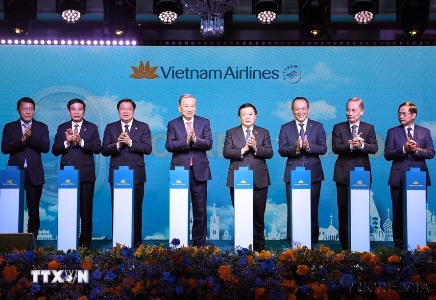 Tổng Bí thư Tô Lâm dự Lễ công bố mở đường bay thẳng Hà Nội-Moskva của Hãng hàng không quốc gia Việt Nam (Moskva, tháng 5/2025). (Ảnh: Thống Nhất/TTXVN)