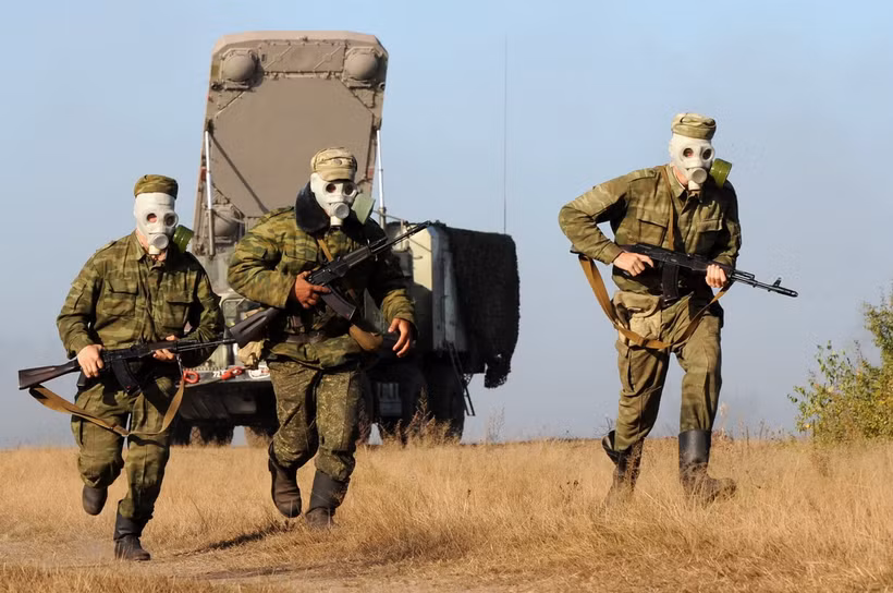 Binh sỹ Belarus tham gia cuộc tập trận ở Volka, cách thủ đô Minsk khoảng 230km về phía Tây Nam. (Ảnh: AFP/TTXVN)