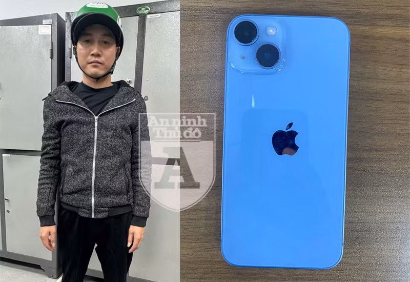 Đối tượng Lê Công Hùng và chiếc điện thoại cướp giật được. (Nguồn: Báo Điện tử An ninh Thủ đô)