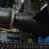 Tàu Khabarovsk được hạ thủy tại xưởng đóng tàu ở Severodvinsk ngày 1/11. (Ảnh: thebarentsobserver)
