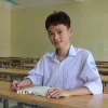 Em Trần Hữu Thịnh (lớp 12A1, trường THPT Hưng Nhân, tỉnh Hưng Yên) - một trong 8 thủ khoa tổ hợp A00 toàn quốc. (Ảnh: Thu Hoài/TTXVN)