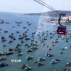 Cáp treo Hòn Thơm vượt biển dài nhất thế giới tại đặc khu Phú Quốc (An Giang). (Ảnh: Lê Huy Hải/TTXVN)