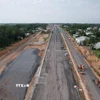 Đường Vành đai 3 - Thành phố Hồ Chí Minh đoạn qua Đồng Nai đang thi công. (Ảnh: Công Phong/TTXVN)