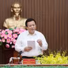 Giáo sư-Tiến sỹ Nguyễn Xuân Thắng, Ủy viên Bộ Chính trị, Giám đốc Học viện quốc gia Hồ Chí Minh, Chủ tịch Hội đồng Lý Luận Trung ương phát biểu tại buổi làm việc. (Ảnh: Phạm Cường/TXVN)