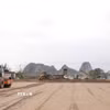 Khí thế lao động hăng say, tấp nập tại km3 thuộc quản lý và thi công của mũi thi công số 1. (Ảnh: Đức Phương/TTXVN)