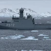Tàu Hải quân Hoàng gia Đan Mạch tuần tra quanh đảo Greenland ngày 16/3/2025. (Ảnh: AA)