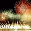 Đội pháo hoa Tamaya Kitahara Fireworks (Nhật Bản) mở màn đêm thi thứ 3 của Lễ hội Pháo hoa Quốc tế Đà Nẵng - DIFF 2026. (Ảnh: Quốc Dũng/TTXVN)