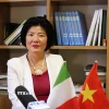 Tham tán thương mại Việt Nam tại Italy Dương Phương Thảo trả lời phóng viên TTXVN. (Ảnh: Trường Dụy/TTXVN)