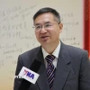 Giáo sư-Tiến sỹ Thành Hán Bình, Giám đốc Trung tâm Nghiên cứu Việt Nam, Đại học Công nghiệp Chiết Giang (Trung Quốc) trả lời phỏng vấn phóng viên TTXVN tại Trung Quốc. (Ảnh: Công Tuyên/TTXVN)