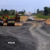 Thi công dự án thành phần của cao tốc Châu Đốc-Cần Thơ-Sóc Trăng đi qua địa bàn Cần Thơ. (Ảnh: Duy Khương/TTXVN)