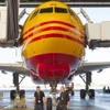 Một chiếc máy bay DHL Express. (Ảnh: AP)