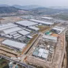 Khu công nghiệp Sông Khoai (Quảng Yên) thu hút nhiều doanh nghiệp tới đầu tư, sản xuất, tạo việc làm cho lao động địa phương. (Ảnh: Hoàng Hiếu/TTXVN)