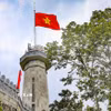 Cột cờ A Pa Chải, biểu tượng khẳng định chủ quyền lãnh thổ thiêng liêng nơi cực Tây Tổ quốc. (Ảnh: Xuân Tư/TTXVN)