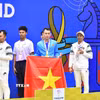 Kỳ thủ Đào Tuấn Kiệt xuất sắc giành Huy chương Vàng cá nhân nội dung cờ vua hạng thương tật B1 nam. (Ảnh: TTXVN phát)