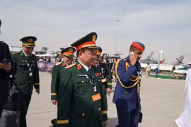 Đoàn đại biểu cấp cao Bộ Quốc phòng Việt Nam dự Triển lãm Hàng không Dubai