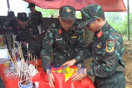 Đưa hai liệt sĩ trở về sau hơn 70 năm nằm lại trên đỉnh đèo Pha Đin
