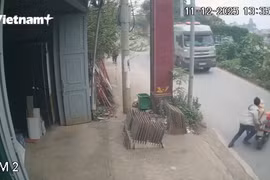 Củng cố hồ sơ để khởi tố tội giết người trong vụ đẩy cảnh sát giao thông vào đầu xe tải