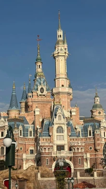 Lạc vào thế giới cổ tích ở Disneyland Thượng Hải