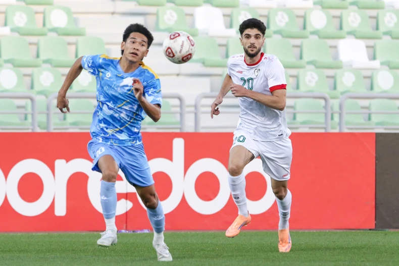 Đội tuyển U23 Việt Nam (áo xanh) để thua 1-2 ở trận giao hữu với U23 Syria. (Ảnh: VFF)