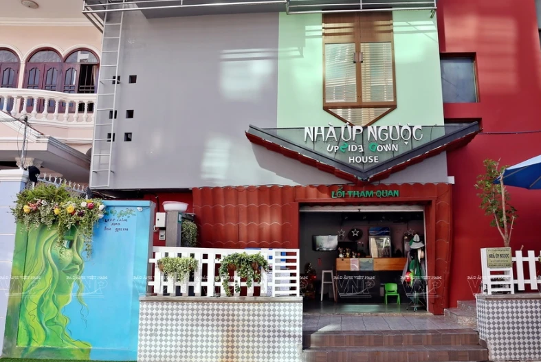 Nét độc đáo của ngôi nhà úp ngược ở thành phố Vũng Tàu