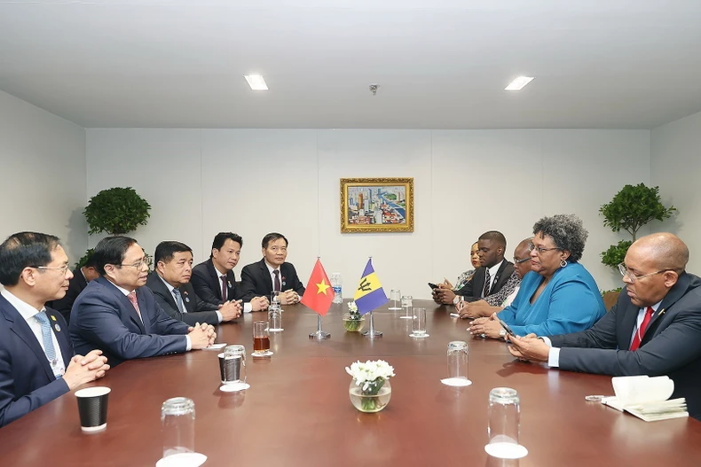 Barbados sẵn sàng làm cầu nối giữa Việt Nam với các nước Caribe