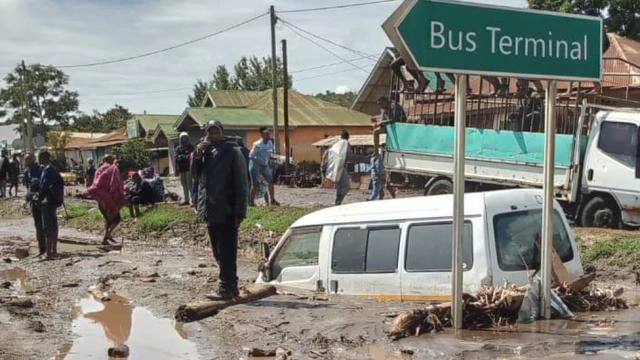 Lở đất xảy ra do mưa lớn từ ngày 2/12. (Nguồn: BBC)