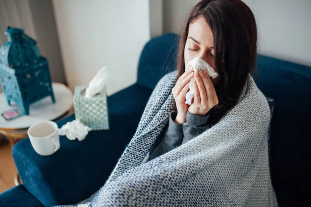Cảnh báo các bệnh thường gặp khi thời tiết chuyển từ mùa xuân sang mùa hè