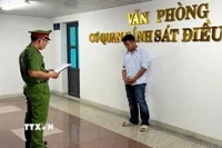 Tạm giữ tài xế Phạm Quốc Huy điều khiển xe bán tải kéo lê nạn nhân đi xe máy 500m làm nạn nhân tử vong. (Ảnh TTXVN phát)