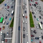 Giao thông Hà Nội thông thoáng bất ngờ trong ngày làm việc đầu tiên sau kỳ nghỉ Tết