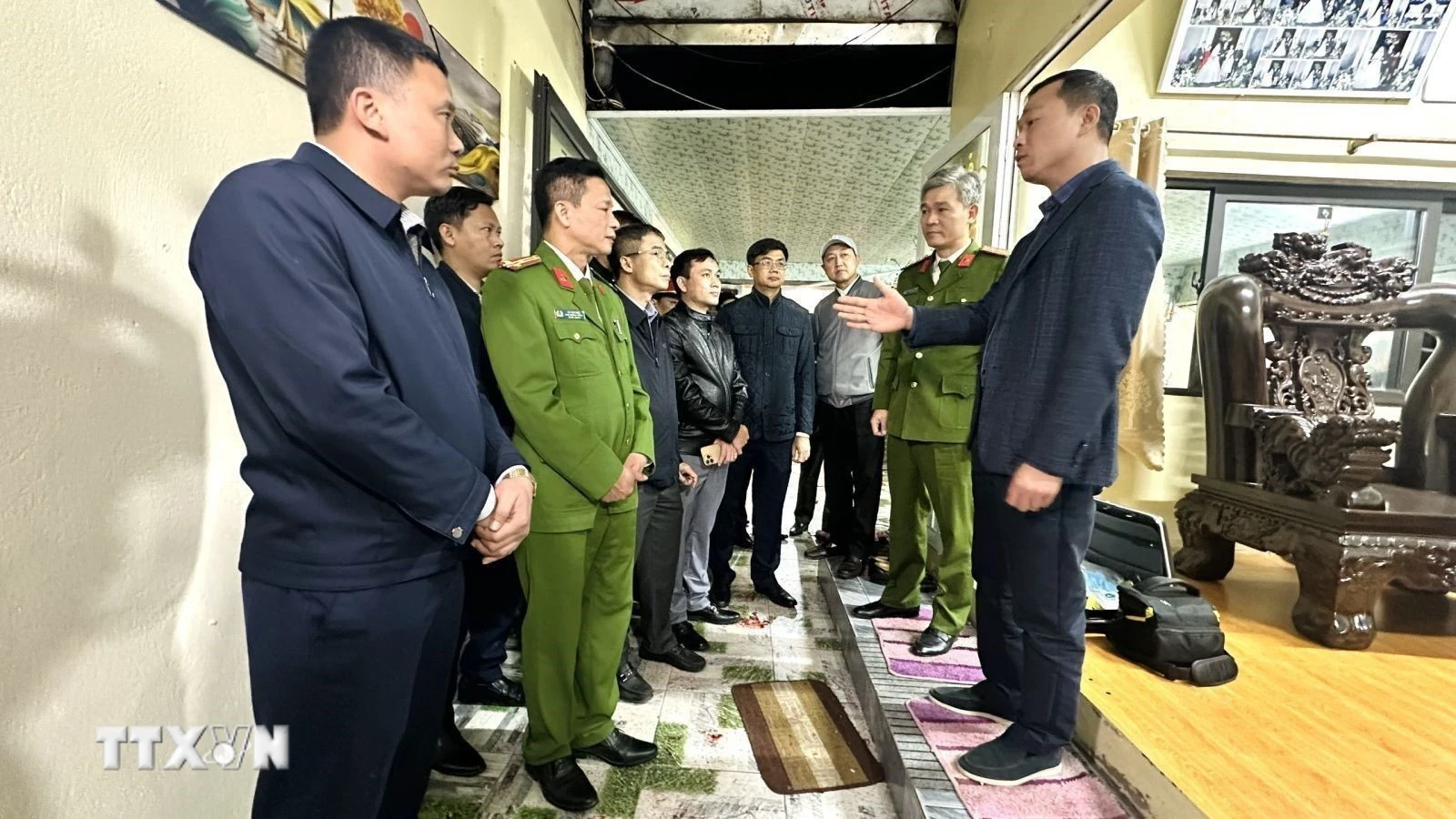 Điều tra vụ án giết người bằng vật liệu nổ tự chế khiến 10 người bị thương