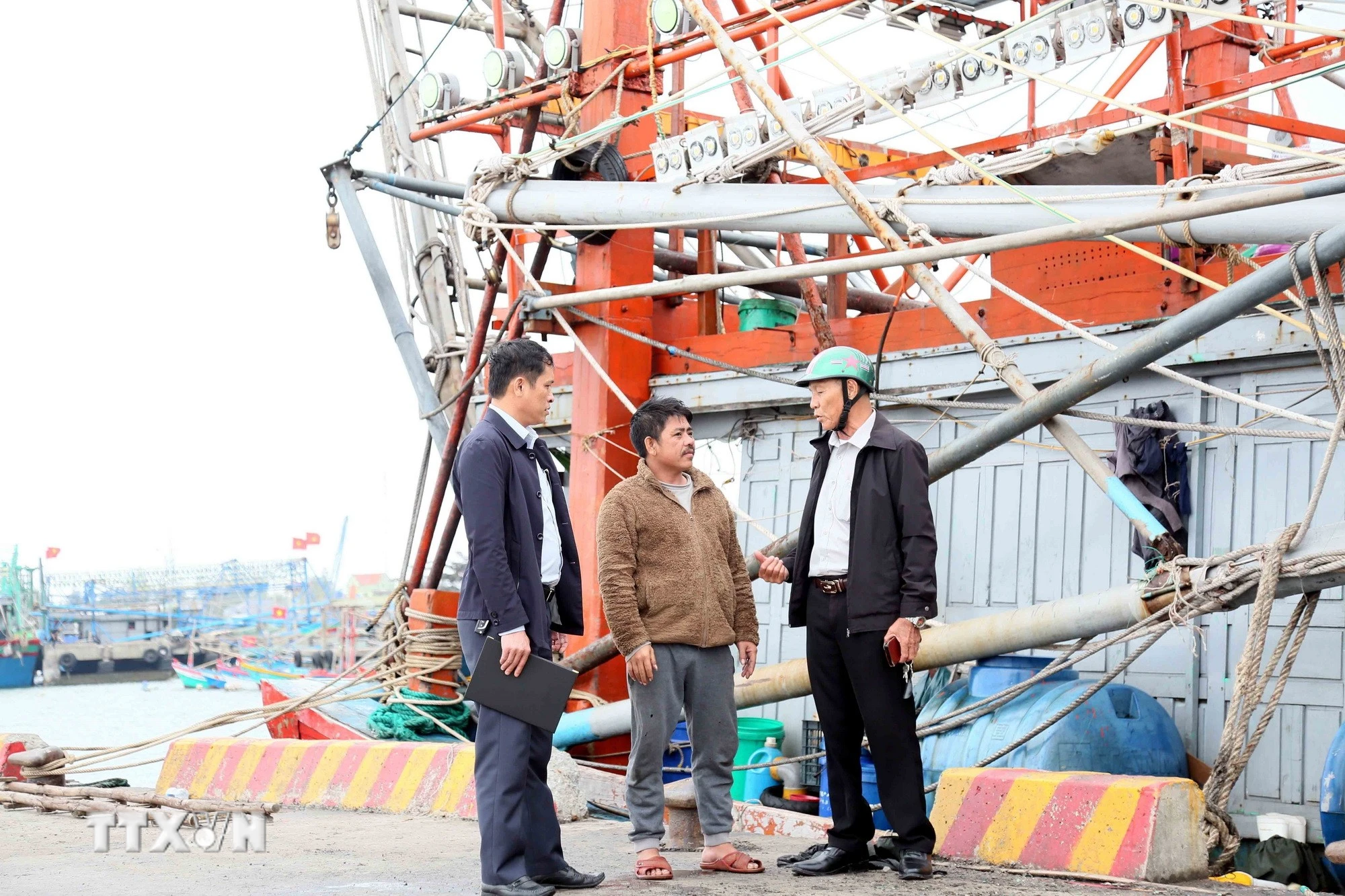 Không khí chuẩn bị bầu cử sôi động tại các địa phương ven biển Quảng Trị