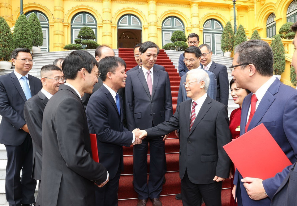 Tổng Bí thư, Chủ tịch nước Nguyễn Phú Trọng với các Đại sứ, Tổng Lãnh sự Việt Nam tại nước ngoài. (Ảnh: Trí Dũng/TTXVN)