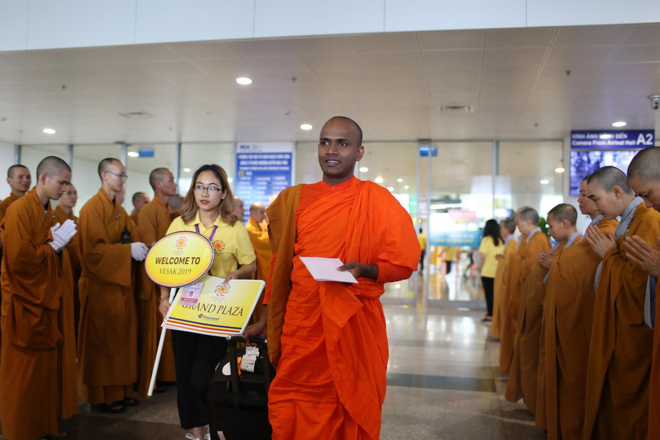 Đại lễ Vesak 2019 năm nay kéo dài từ ngày 12-15/5, ngoài các phiên họp thảo luận, nhiều chuỗi hoạt động giao lưu văn hóa, tâm linh phong phú, các chương trình biểu diễn nghệ thuật đã được khai mạc phục vụ khách mời quốc tế và Phật tử thập phương từ ngày 10/5 cho đến ngày bế mạc Đại lễ. (Ảnh: PV/Vietnam+)